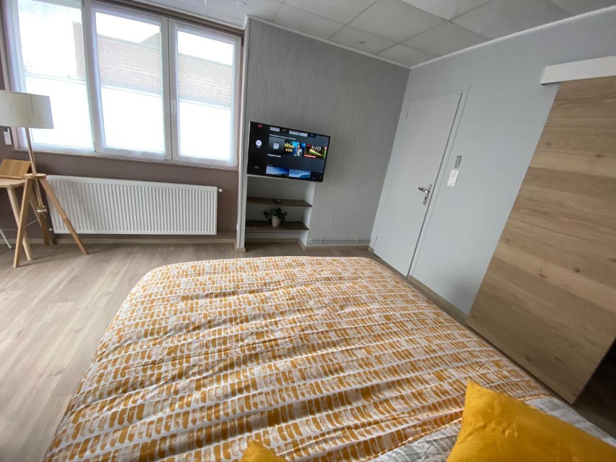 Logements Equipes A Onnaing Avec Espace Balneo En Option Proche Toyota, Autoroute Et Valenciennes エクステリア 写真