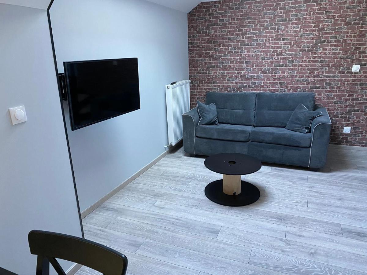 Logements Equipes A Onnaing Avec Espace Balneo En Option Proche Toyota, Autoroute Et Valenciennes エクステリア 写真
