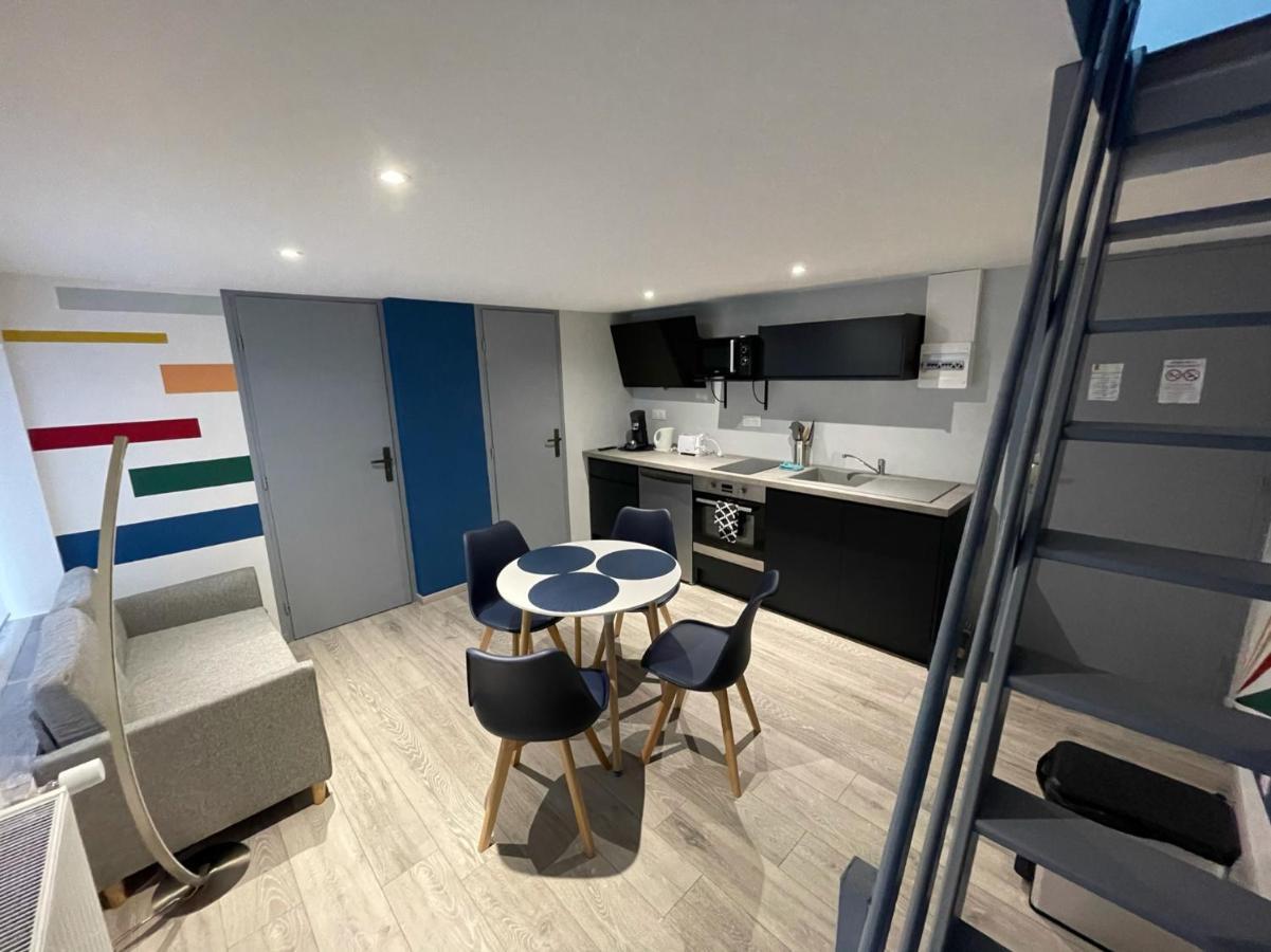 Logements Equipes A Onnaing Avec Espace Balneo En Option Proche Toyota, Autoroute Et Valenciennes エクステリア 写真