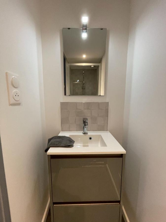 Logements Equipes A Onnaing Avec Espace Balneo En Option Proche Toyota, Autoroute Et Valenciennes エクステリア 写真