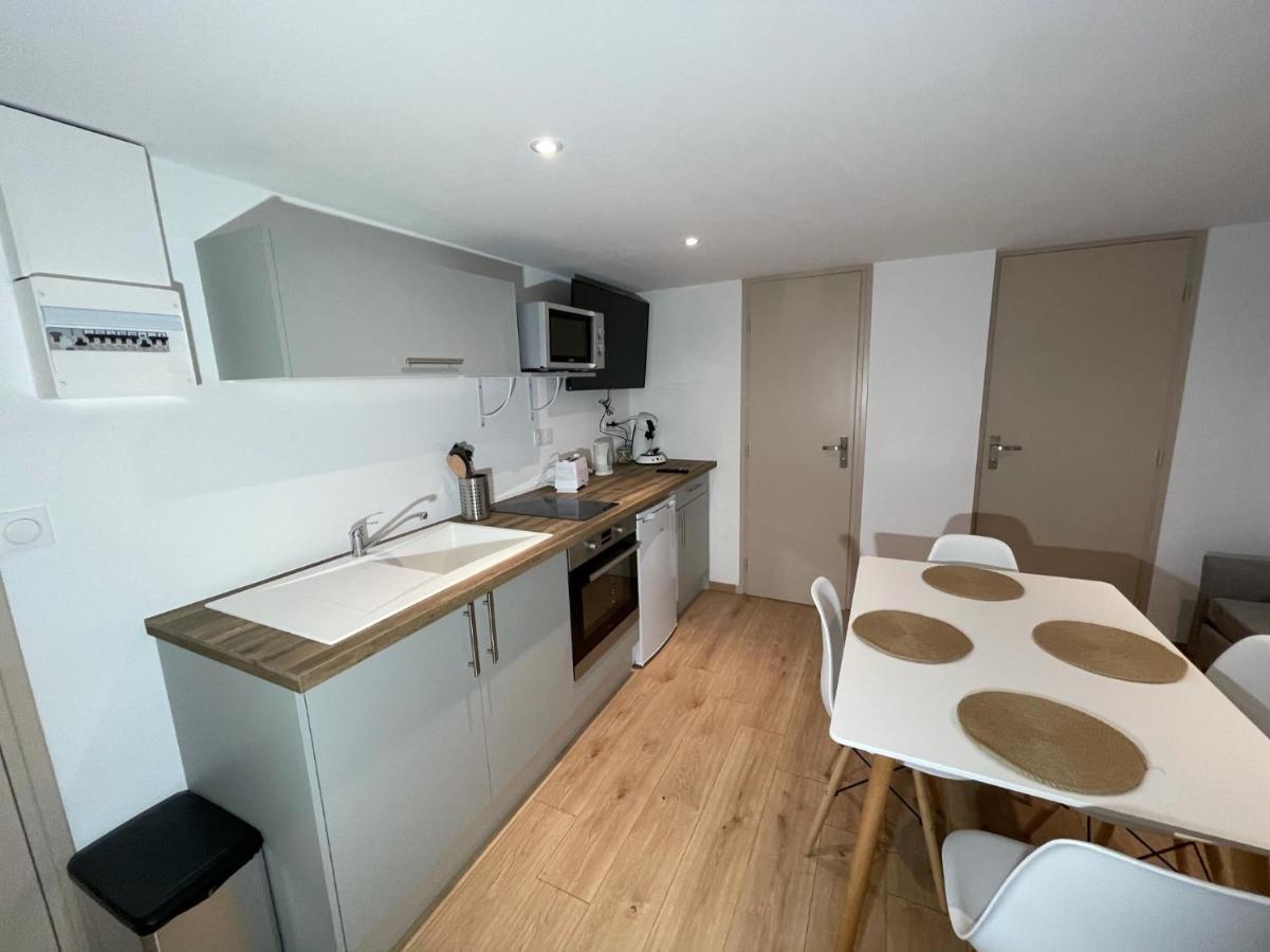 Logements Equipes A Onnaing Avec Espace Balneo En Option Proche Toyota, Autoroute Et Valenciennes エクステリア 写真