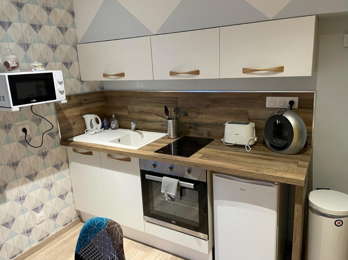 Logements Equipes A Onnaing Avec Espace Balneo En Option Proche Toyota, Autoroute Et Valenciennes エクステリア 写真